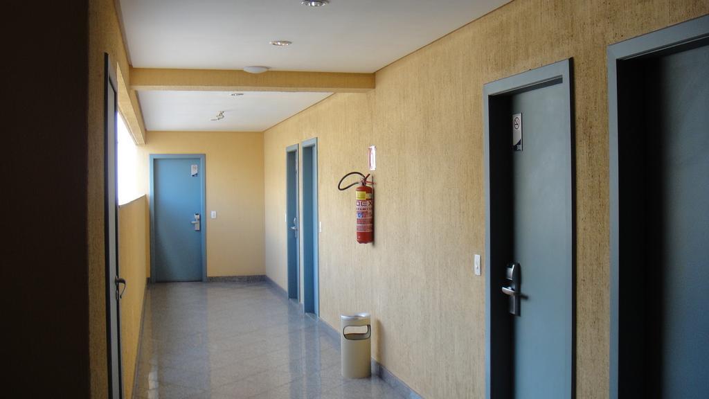 ויטוריה Coral Inn מראה חיצוני תמונה